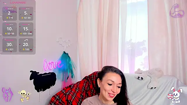 jessica tiny online show from 05/09/26, 02:28