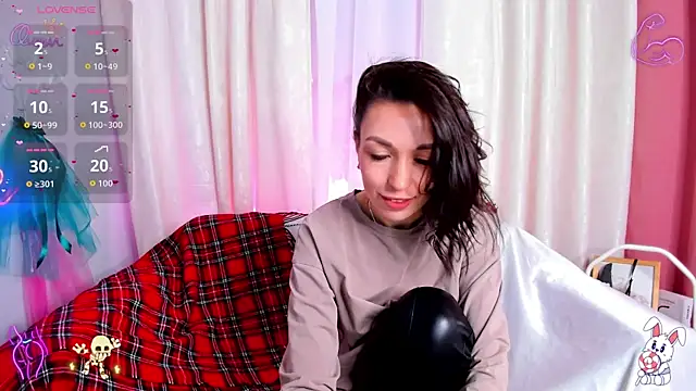 jessica tiny online show from 05/13/26, 01:25