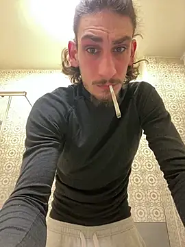 Snapshot of BostonGeorge27 chatting on 02/09/25, 01:33 BostonGeorge27 online show from 02/09/25, 01:33