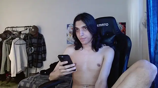 Snapshot of angelitofemboy chatting on 12/02/24, 01:46 angelitofemboy online show from 12/02/24, 01:46