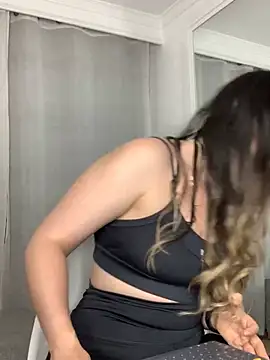 ImAlicee online show from 01/29/25, 01:05