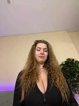 Snapshot of Jane_Meys chatting on 10/12/25, 05:06 Jane Meys online show from 10/12/25, 05:06