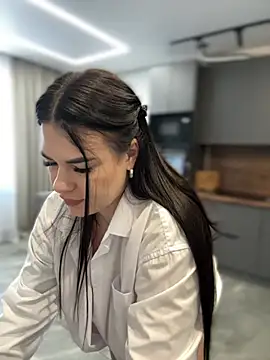 Snapshot of HugeBoobs- chatting on 01/31/25, 07:29 HugeBoobs- online show from 01/31/25, 07:29