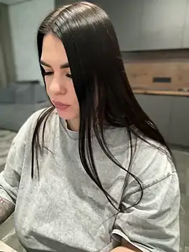 Snapshot of HugeBoobs- chatting on 03/09/25, 04:22 HugeBoobs- online show from 03/09/25, 04:22