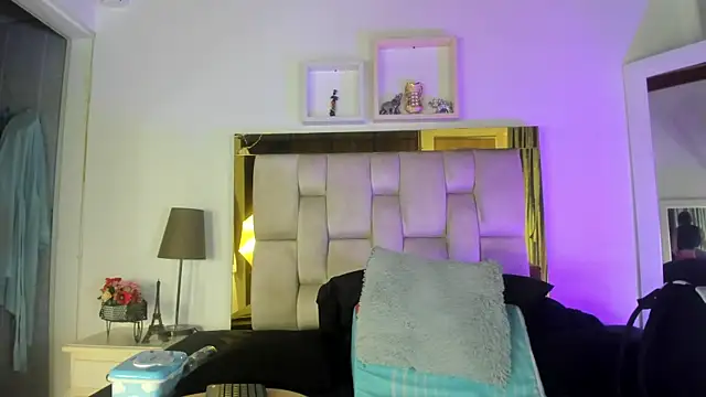 emmy r online show from 12/21/24, 12:06