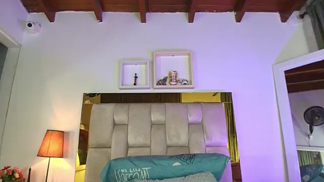 emmy r online show from 02/10/25, 12:08