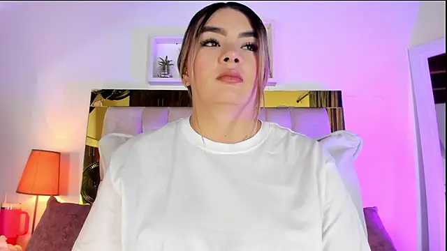 emmy r online show from 10/24/25, 12:12