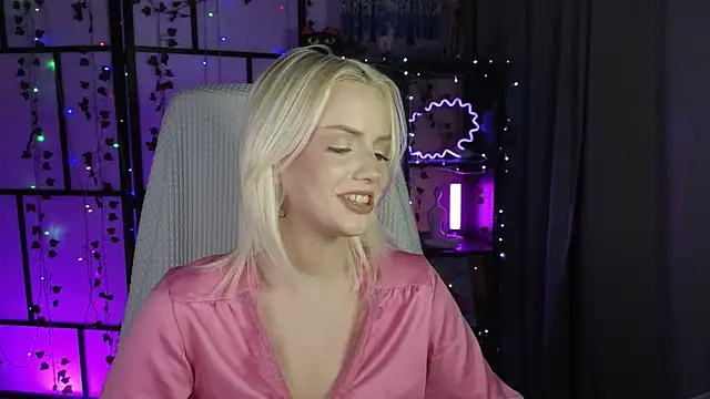 ImBonBon online show from 04/25/26, 08:17