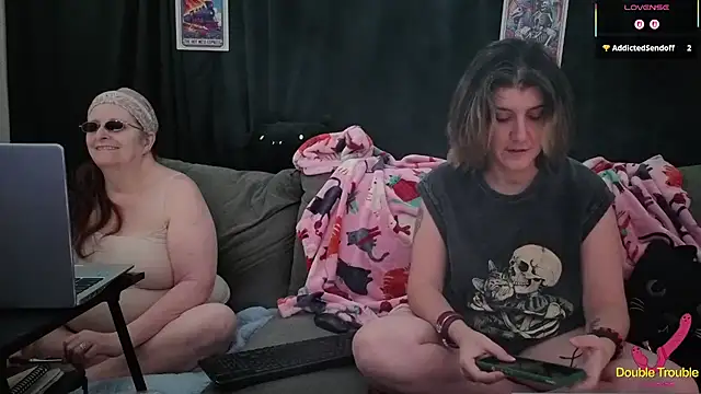 Snapshot of Sexy_Mama-69 chatting on 02/02/26, 06:28 Sexy Mama-69 online show from 02/02/26, 06:28