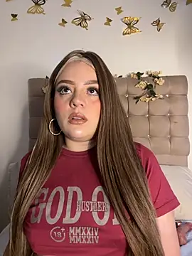 Snapshot of Jullieetta chatting on 10/16/25, 11:33 Jullieetta online show from 10/16/25, 11:33