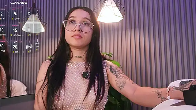 Snapshot of EriKlein chatting on 01/13/26, 07:52 EriKlein online show from 01/13/26, 07:52