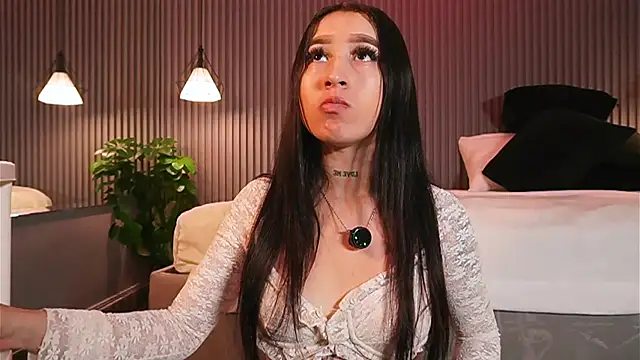 Snapshot of EriKlein chatting on 02/19/26, 07:54 EriKlein online show from 02/19/26, 07:54