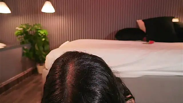 Snapshot of EriKlein chatting on 02/20/26, 08:42 EriKlein online show from 02/20/26, 08:42