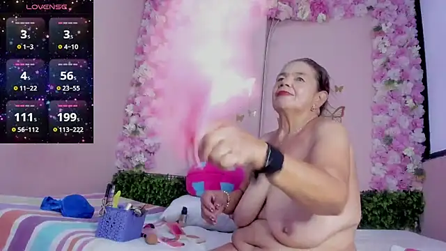 grandmother milf online show from 05/07/26, 02:22