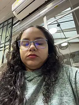 CurlyGirl 1 online show from 02/13/25, 11:28