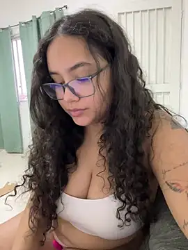 CurlyGirl 1 online show from 02/22/25, 11:46