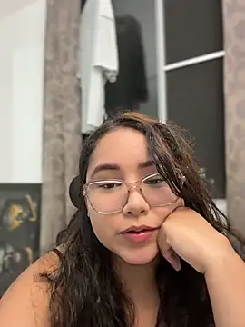 CurlyGirl 1 online show from 06/07/26, 12:59