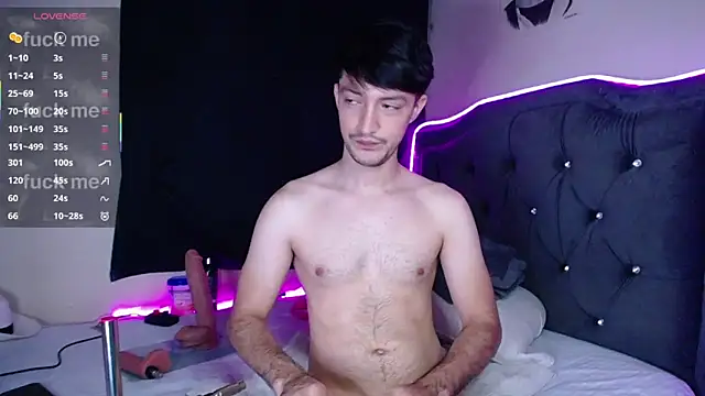 henry diiaz online show from 10/30/25, 08:38