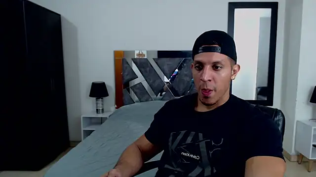 Frank heaven01 online show from 02/15/25, 09:04