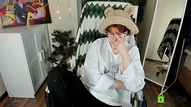 Melissa Wells online show from 11/22/25, 04:00