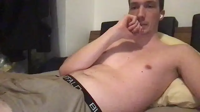 Snapshot of hungandfun05 chatting on 01/21/25, 04:10 hungandfun05 online show from 01/21/25, 04:10