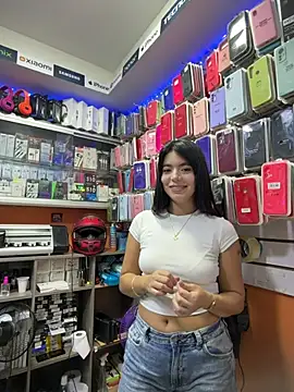 NicolRoss  online show from 06/22/26, 10:51