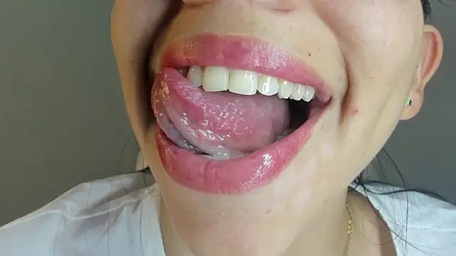 Snapshot of Katty_mouth chatting on 01/17/26, 09:07 Katty mouth online show from 01/17/26, 09:07