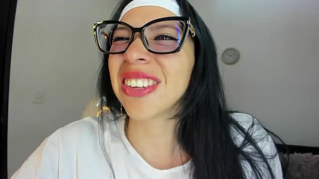 Snapshot of Katty_mouth chatting on 02/03/26, 05:51 Katty mouth online show from 02/03/26, 05:51