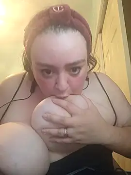 Snapshot of lazyPanda94 chatting on 12/01/25, 10:15 lazyPanda94 online show from 12/01/25, 10:15