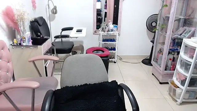 titsbiglovers online show from 06/01/26, 12:18