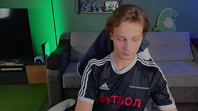 TeddyLiLboy online show from 10/21/25, 02:29