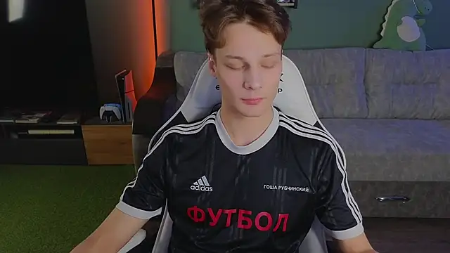 Snapshot of TeddyLiLboy chatting on 11/20/25, 09:36 TeddyLiLboy online show from 11/20/25, 09:36