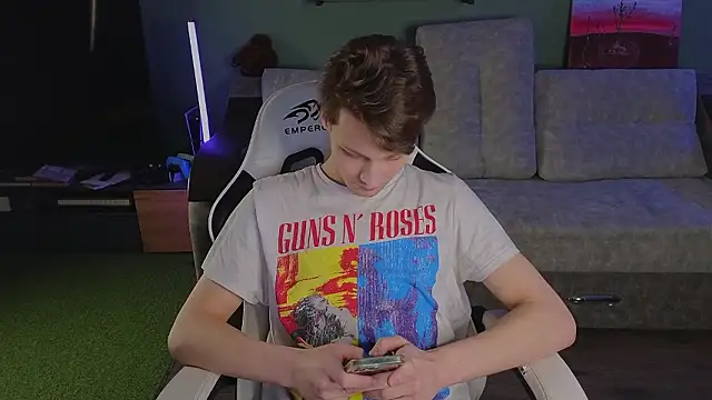 Snapshot of TeddyLiLboy chatting on 03/22/26, 06:22 TeddyLiLboy online show from 03/22/26, 06:22