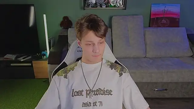 Snapshot of TeddyLiLboy chatting on 04/03/26, 07:12 TeddyLiLboy online show from 04/03/26, 07:12