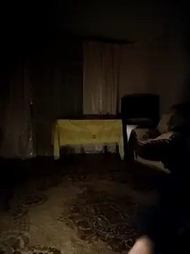 Snapshot of LeraSweet chatting on 12/13/24, 07:53 LeraSweet online show from 12/13/24, 07:53