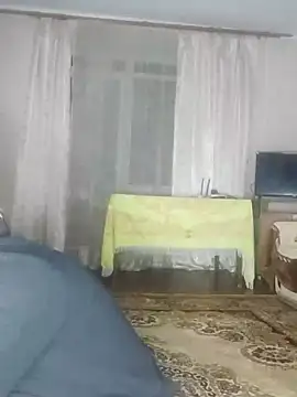 Snapshot of LeraSweet chatting on 12/14/24, 05:25 LeraSweet online show from 12/14/24, 05:25