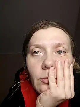 Snapshot of LeraSweet chatting on 12/27/24, 09:11 LeraSweet online show from 12/27/24, 09:11