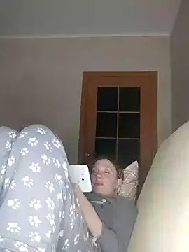 Snapshot of LeraSweet chatting on 12/30/24, 09:08 LeraSweet online show from 12/30/24, 09:08