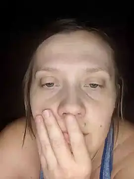 Snapshot of LeraSweet chatting on 01/04/25, 08:16 LeraSweet online show from 01/04/25, 08:16