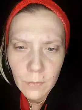 Snapshot of LeraSweet chatting on 02/21/25, 09:54 LeraSweet online show from 02/21/25, 09:54