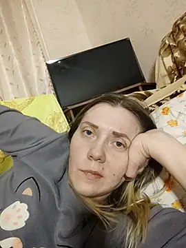 Snapshot of LeraSweet chatting on 03/08/25, 09:18 LeraSweet online show from 03/08/25, 09:18