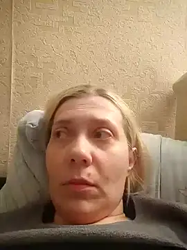 Snapshot of LeraSweet chatting on 10/11/25, 07:12 LeraSweet online show from 10/11/25, 07:12