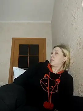 Snapshot of LeraSweet chatting on 02/08/26, 08:56 LeraSweet online show from 02/08/26, 08:56