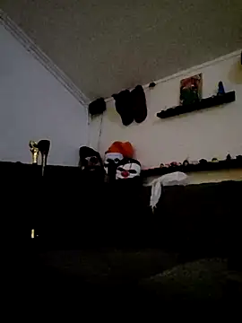 Snapshot of eltoulou chatting on 01/09/25, 06:47 eltoulou online show from 01/09/25, 06:47