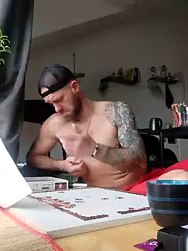 Snapshot of eltoulou chatting on 01/26/25, 11:50 eltoulou online show from 01/26/25, 11:50