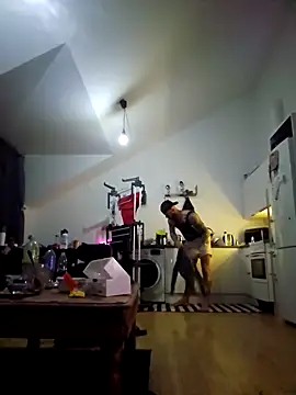 Snapshot of eltoulou chatting on 01/31/25, 08:33 eltoulou online show from 01/31/25, 08:33