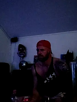 Snapshot of eltoulou chatting on 02/18/25, 11:30 eltoulou online show from 02/18/25, 11:30