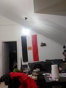 Snapshot of eltoulou chatting on 03/01/25, 06:54 eltoulou online show from 03/01/25, 06:54