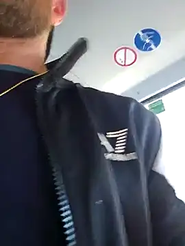 Snapshot of eltoulou chatting on 03/06/25, 03:24 eltoulou online show from 03/06/25, 03:24