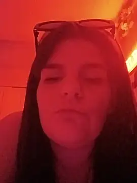 BeckiTooSweet online show from 06/25/26, 05:34